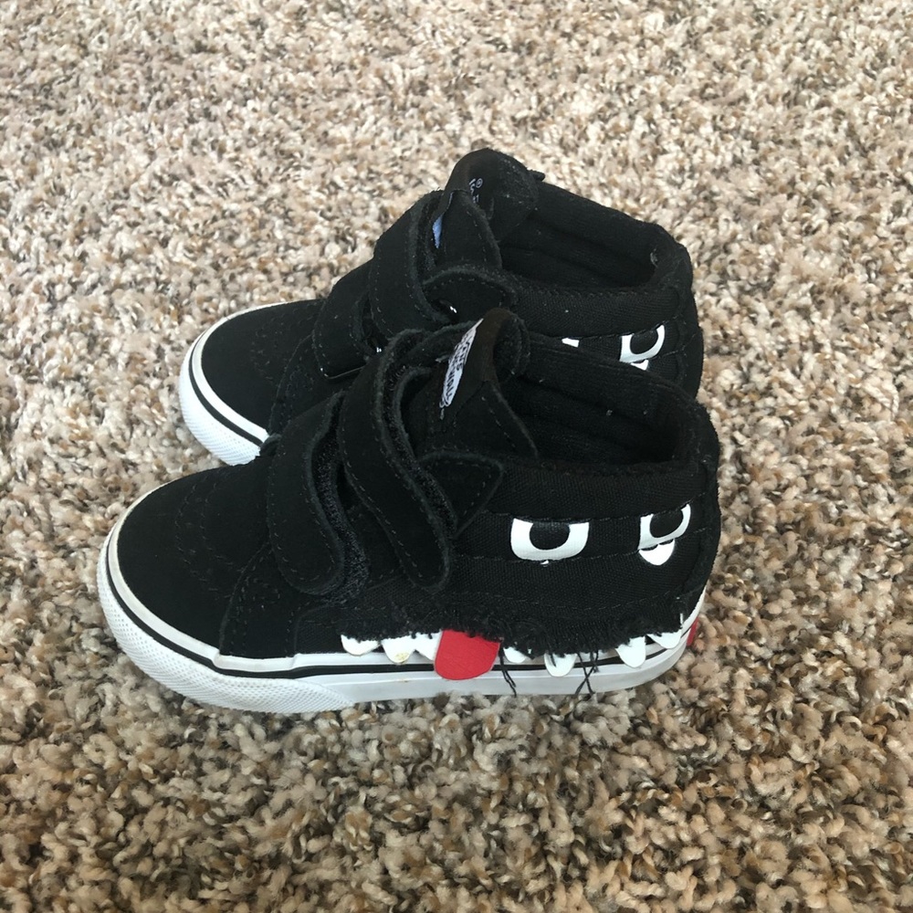 Kids Vans high top character